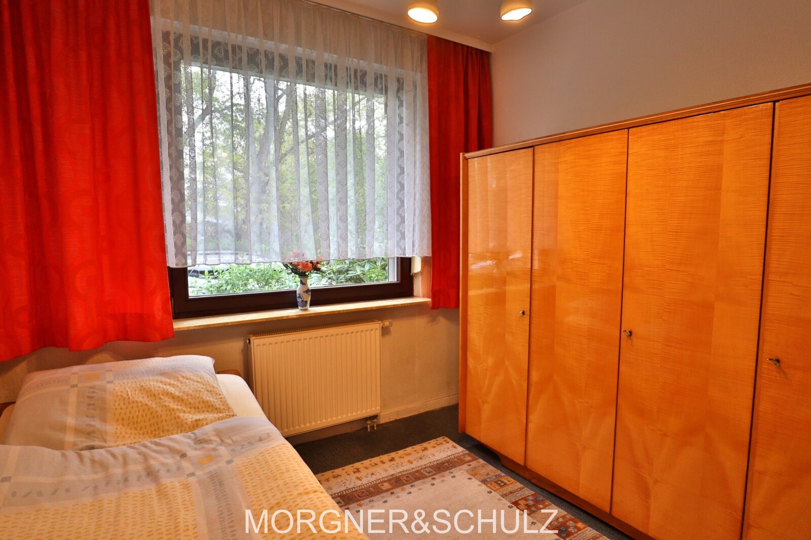 Schlafzimmer EG 